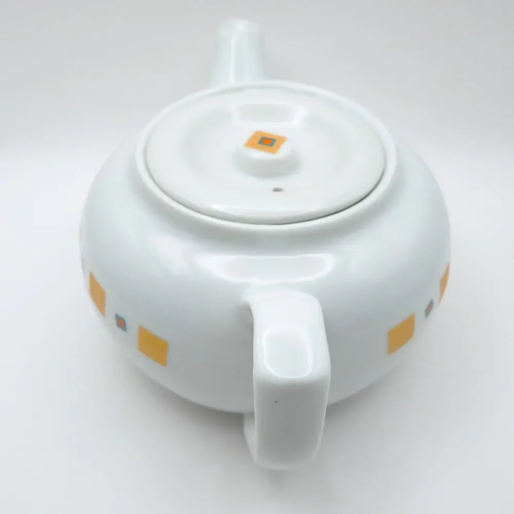 Vintage Liz Claiborne Delights to a Tea Teapot Gold Geometric Squares